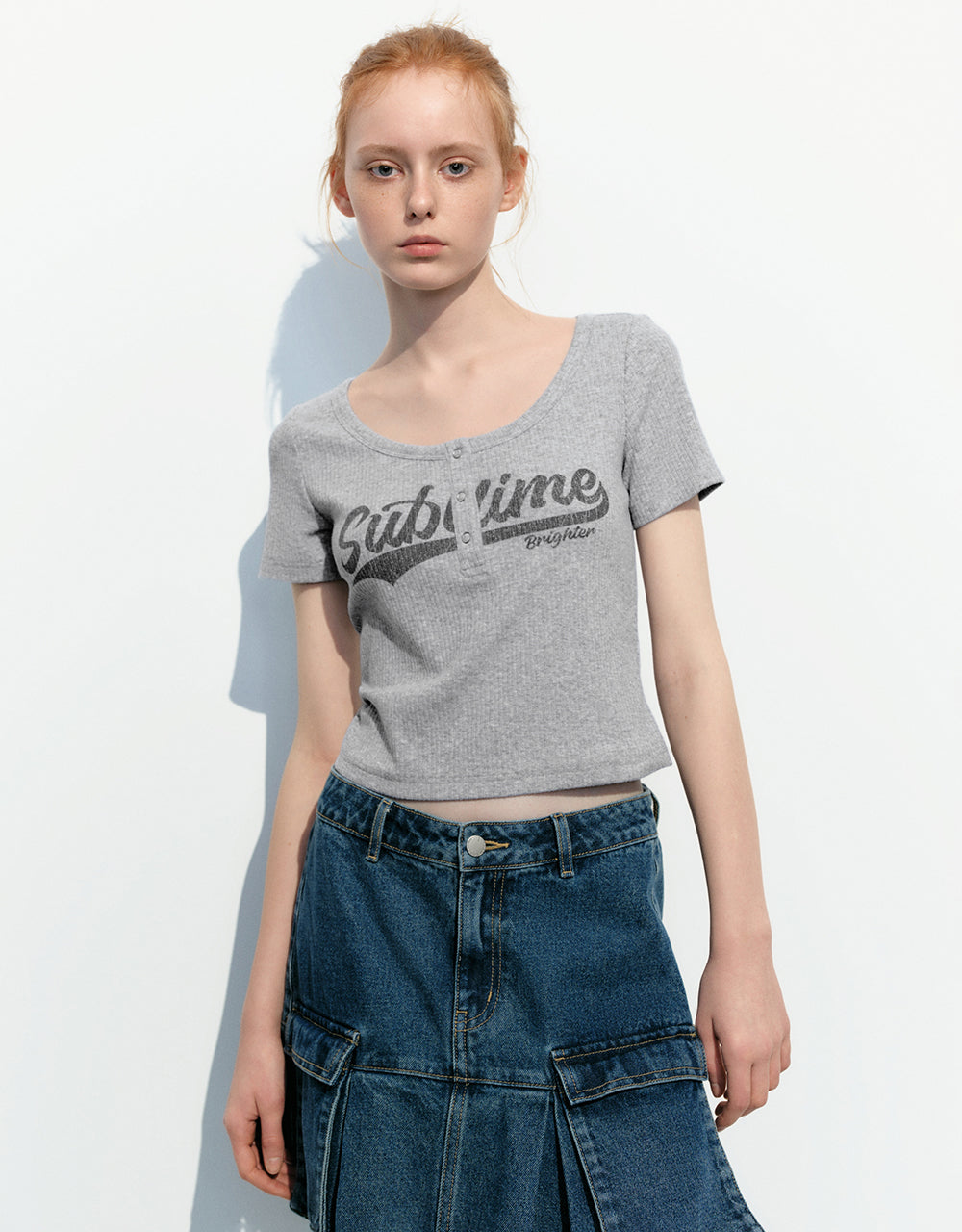 Letter Printed Crew Neck Skinny T-Shirt