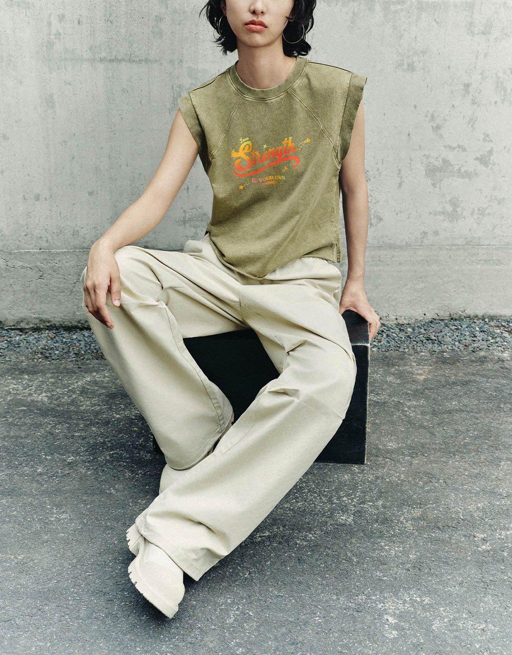 Letter Printed Crew Neck Tank Top