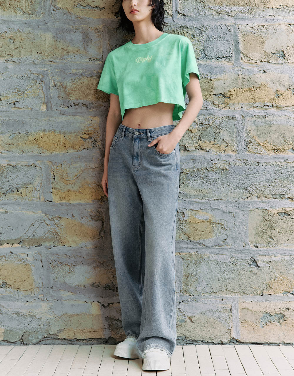 Printed Crew Neck Cropped T-Shirt