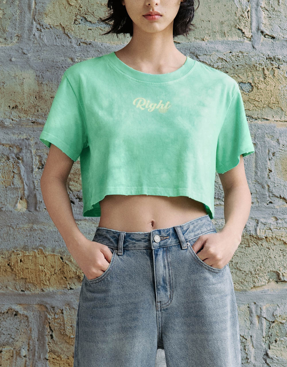 Printed Crew Neck Cropped T-Shirt