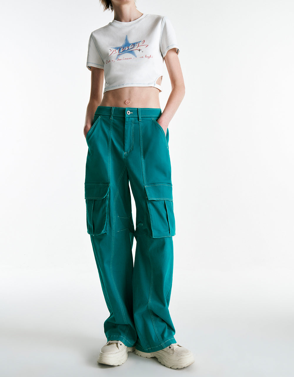 Multi-Pocket Wide-Leg Pants
