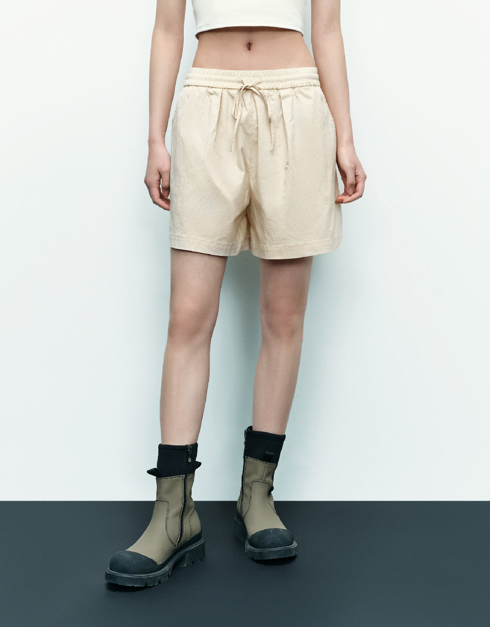 Drawstring Waist Oversized Shorts