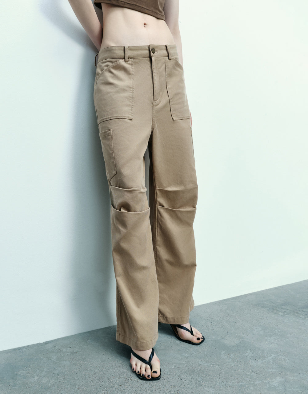 Multi-Pocket Wide-Leg Pants