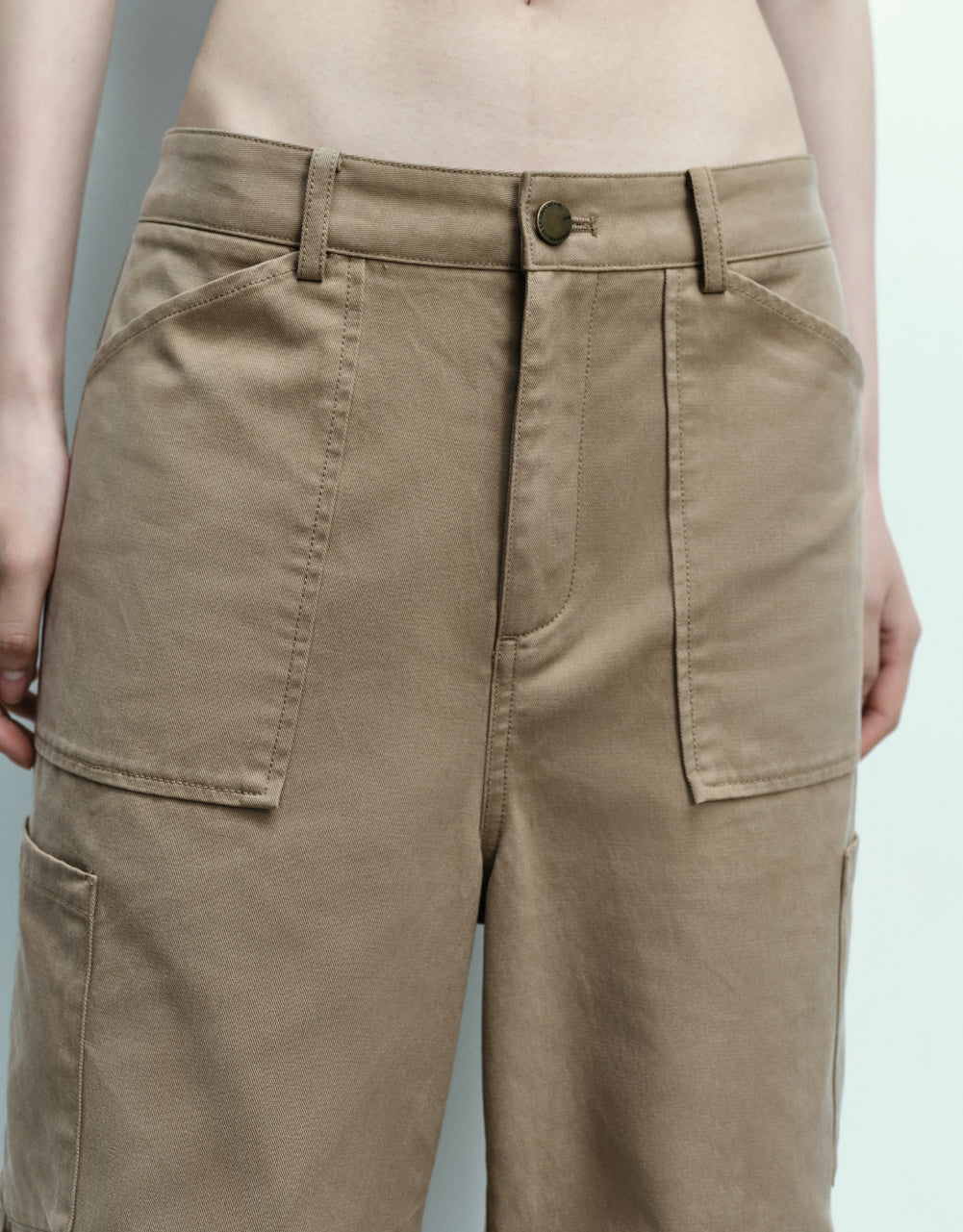 Multi-Pocket Wide-Leg Pants