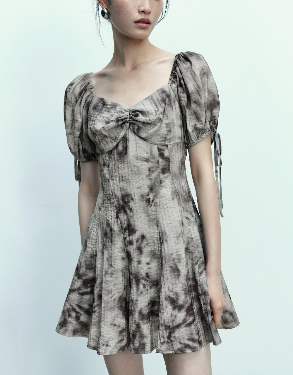 Printed Square-cut Collar Skater Dress