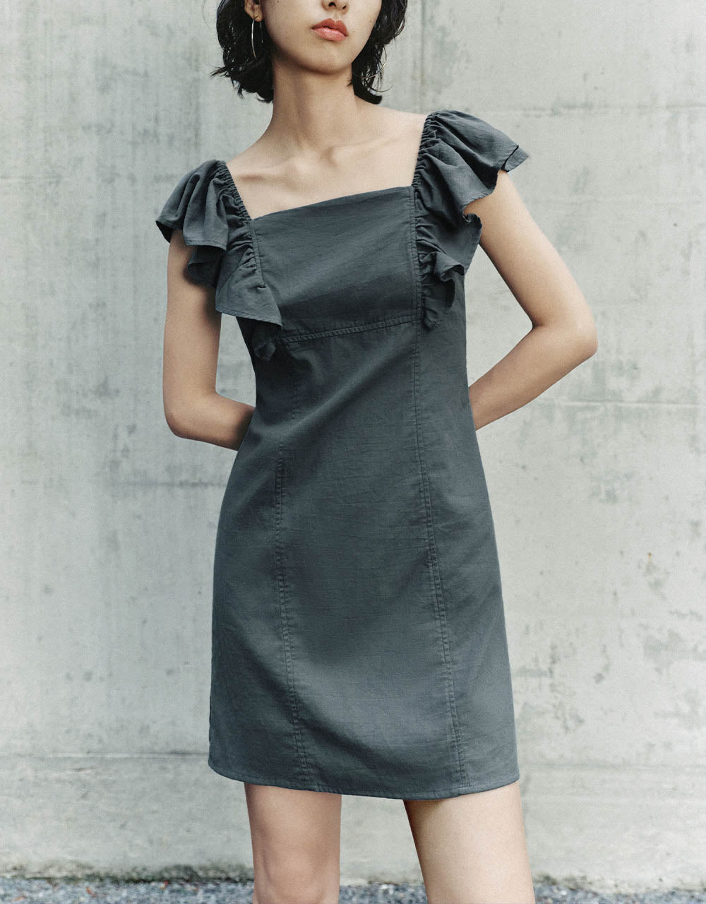 Sleeveless Square-cut Collar A-Line Dress