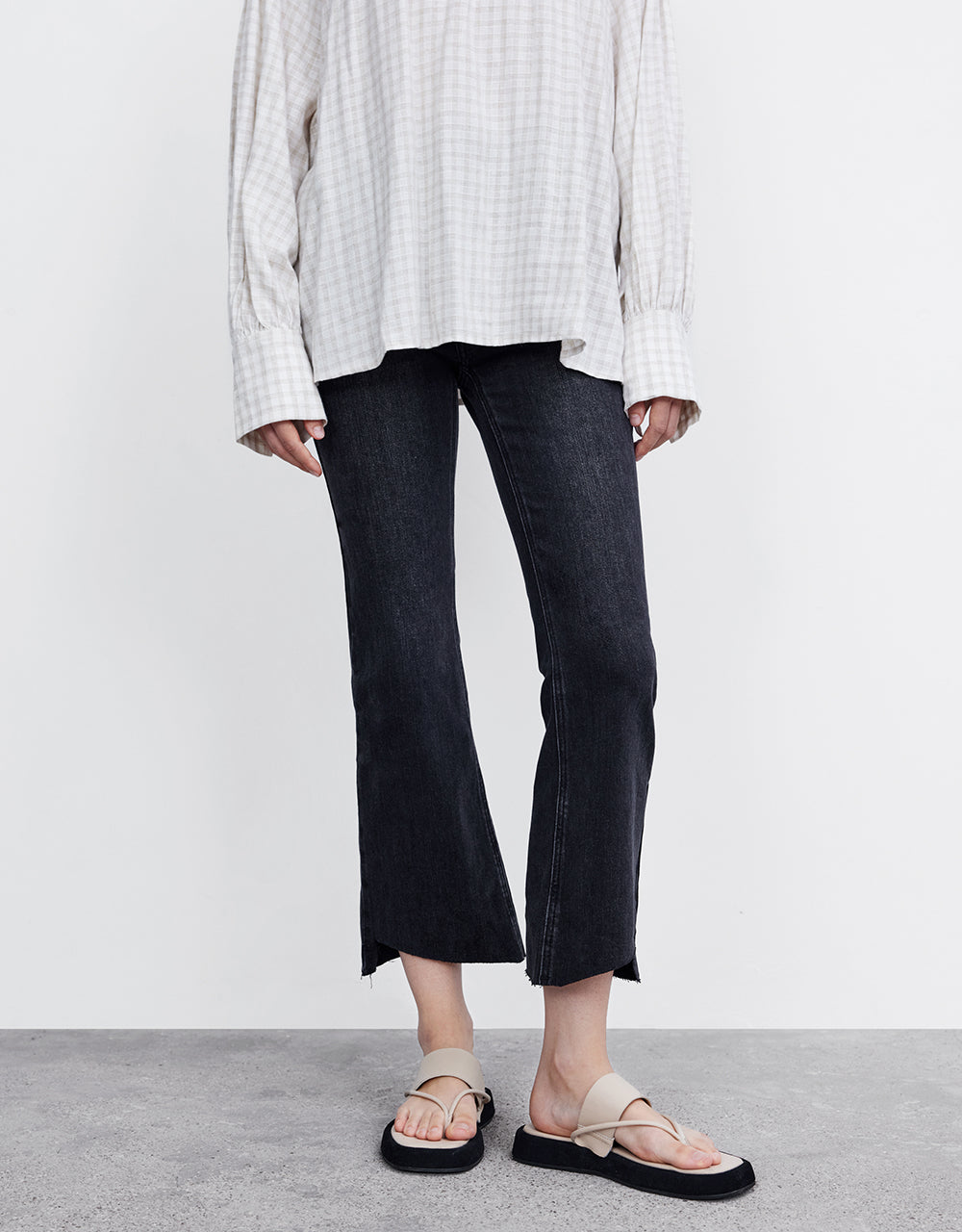 Raw Hem Flare Jeans