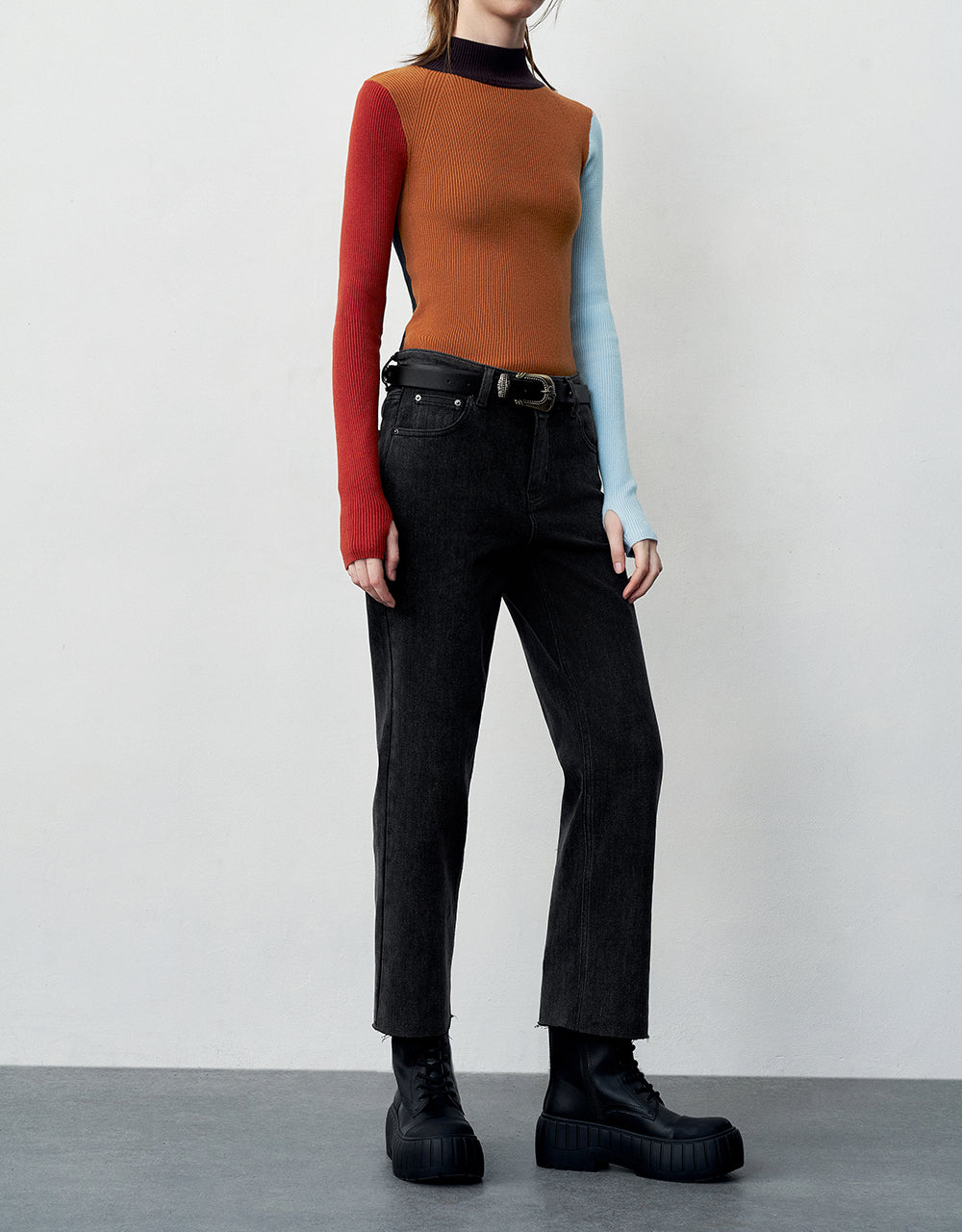 Raw Hem Straight Jeans With Belt