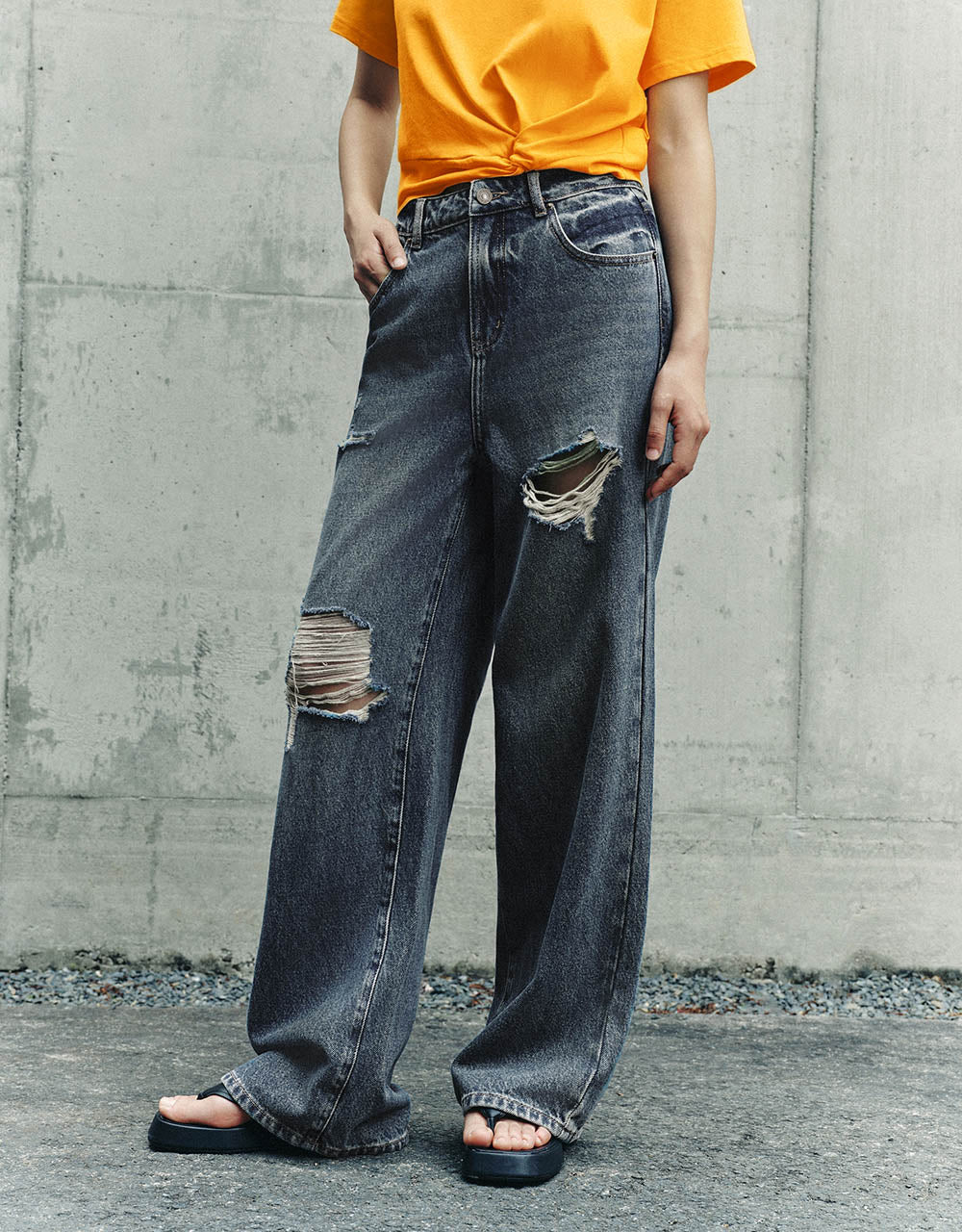 Ripped Wide-Leg Pants Jeans