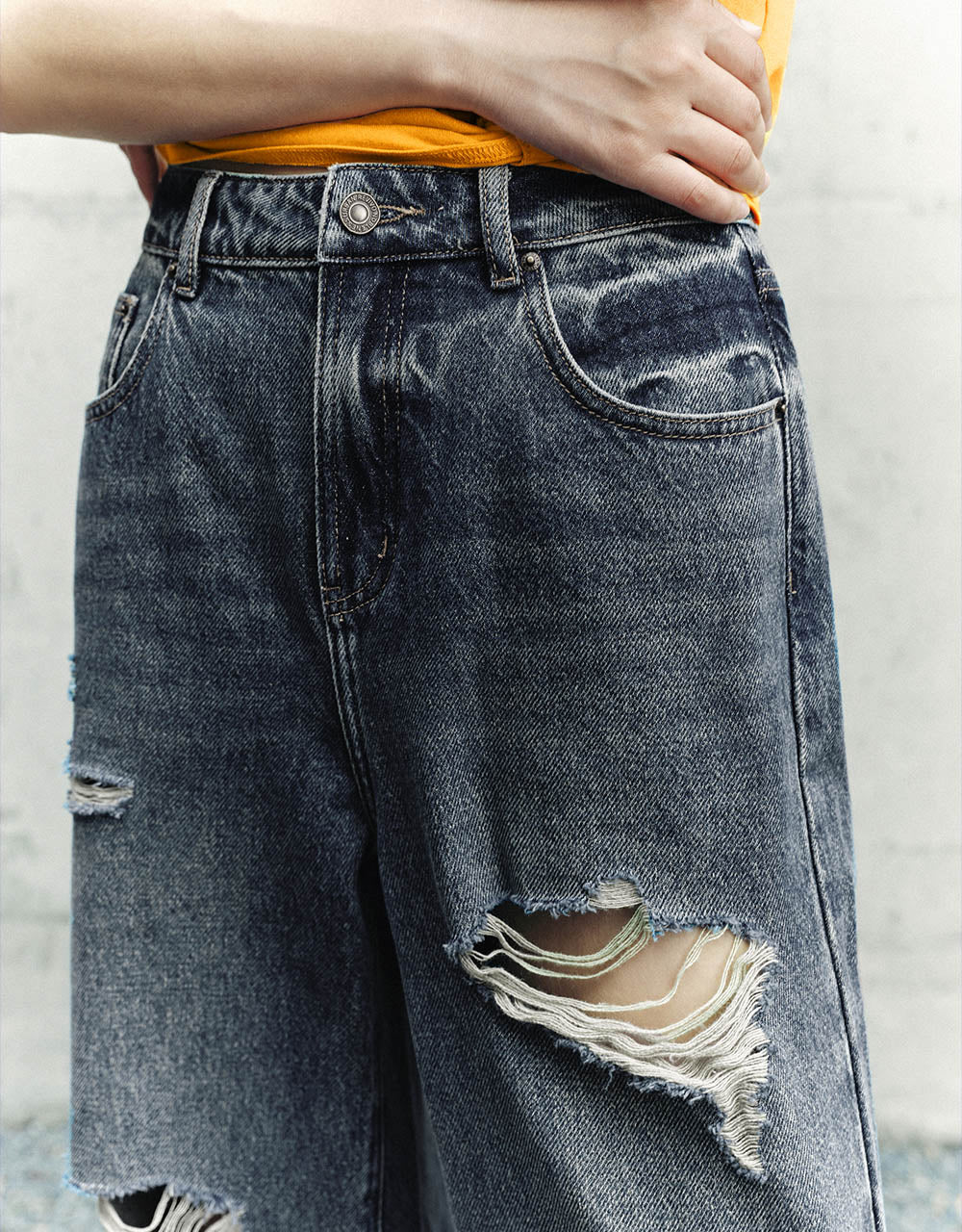 Ripped Wide-Leg Pants Jeans