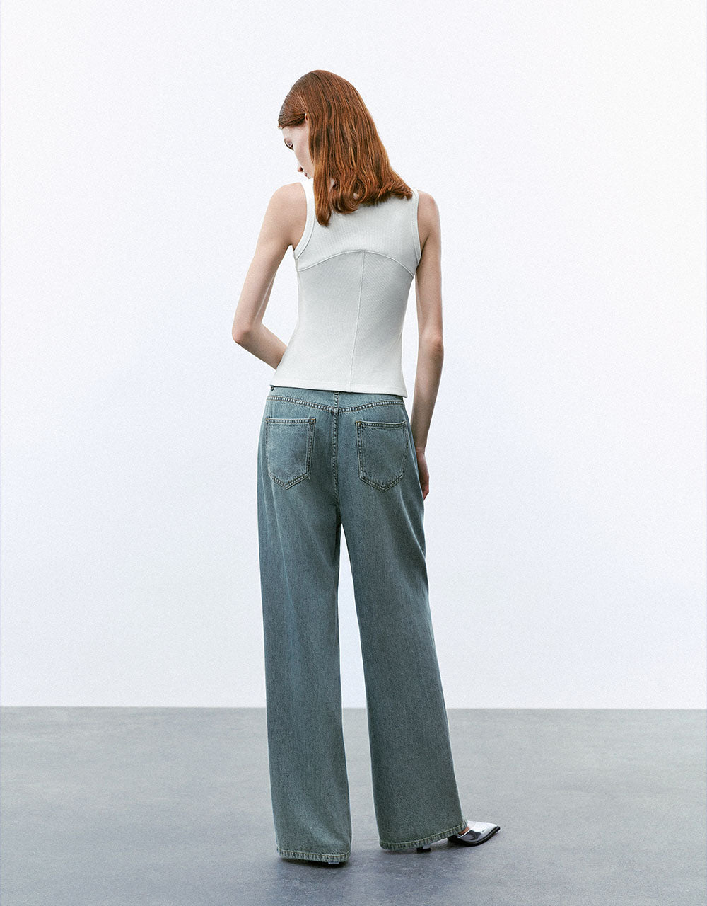 Wide-Leg Jeans