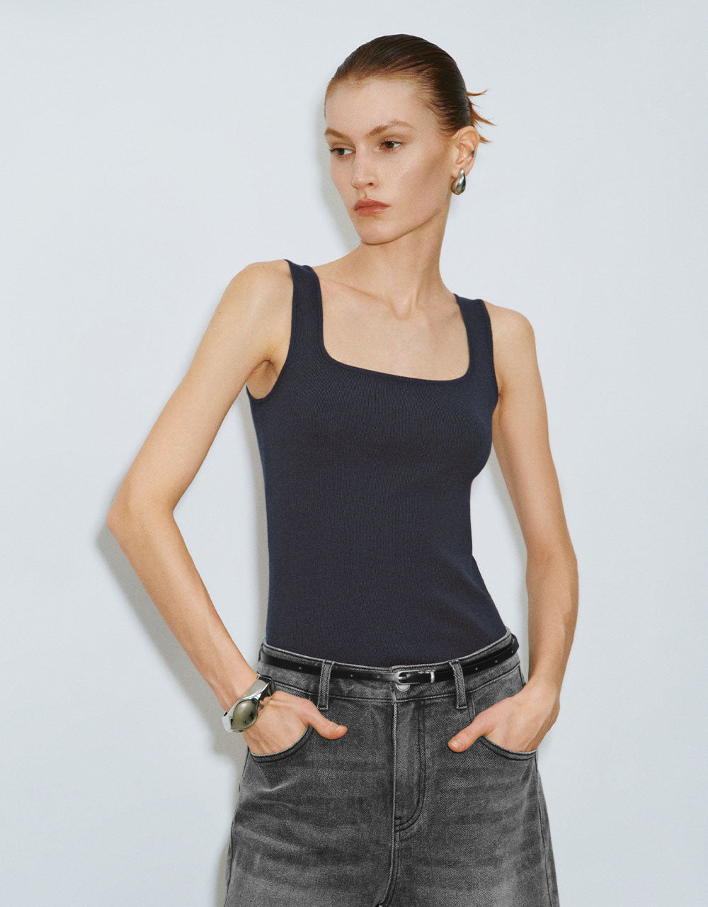 Square-cut Collar Knitted Tank Top