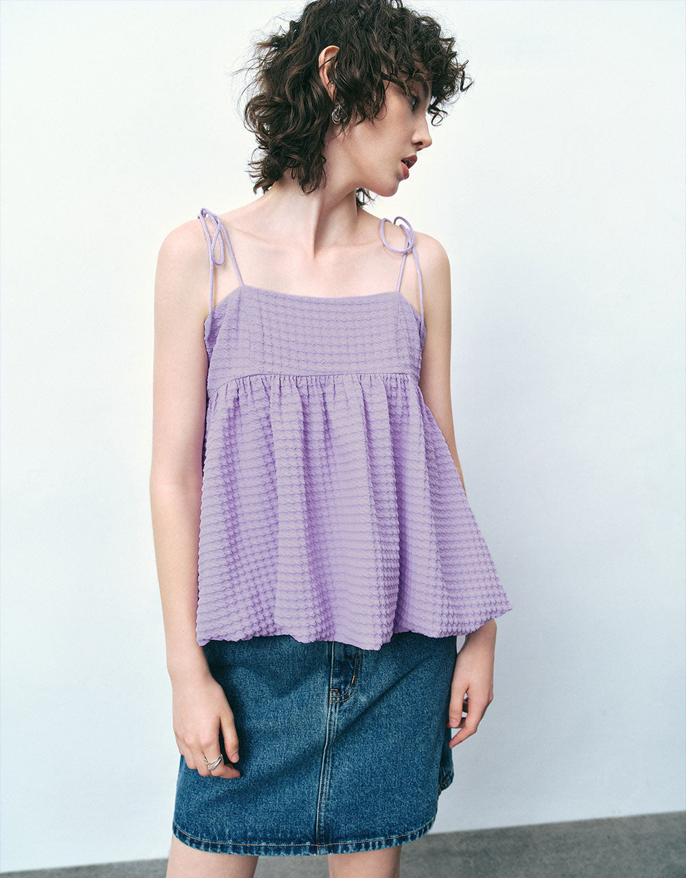 Square-cut Collar Bubble Hem Cami Top