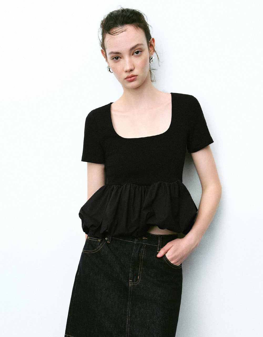 Bubble Hem U Neck T-Shirt