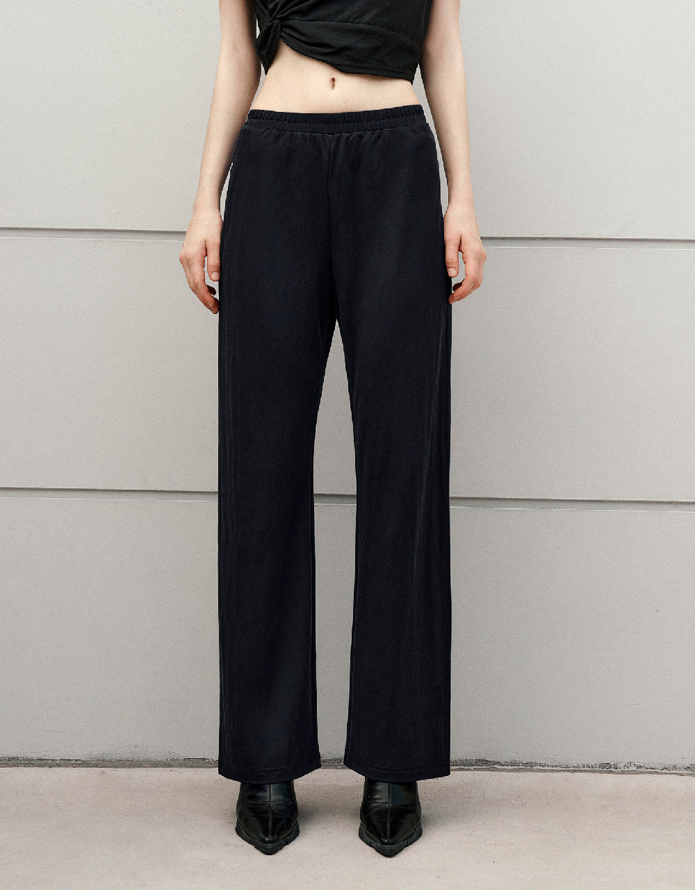 Elastic Waist Knitted Straight Pants