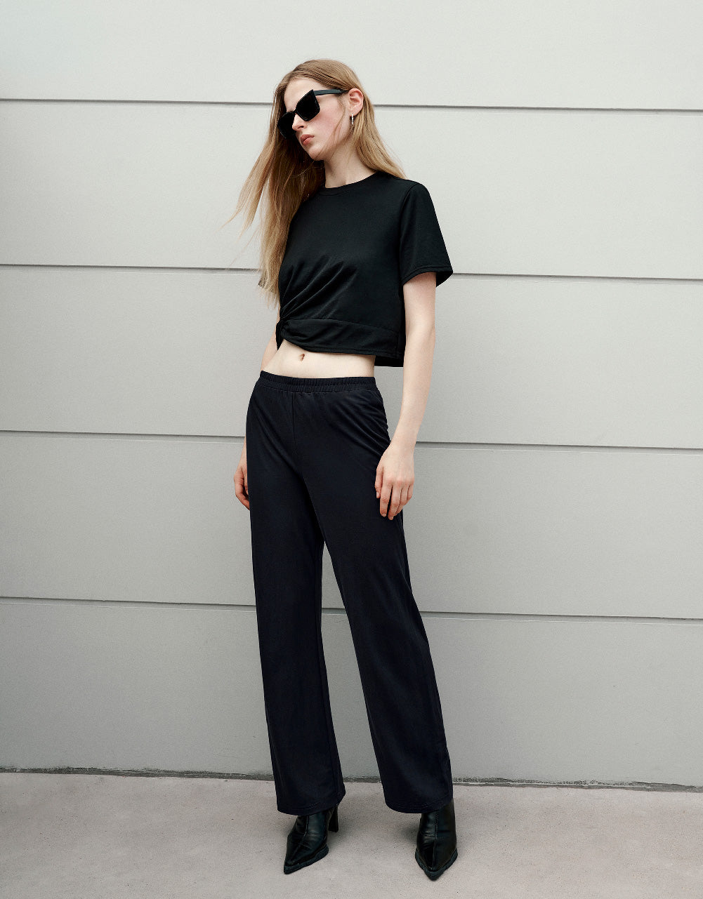 Elastic Waist Knitted Straight Pants