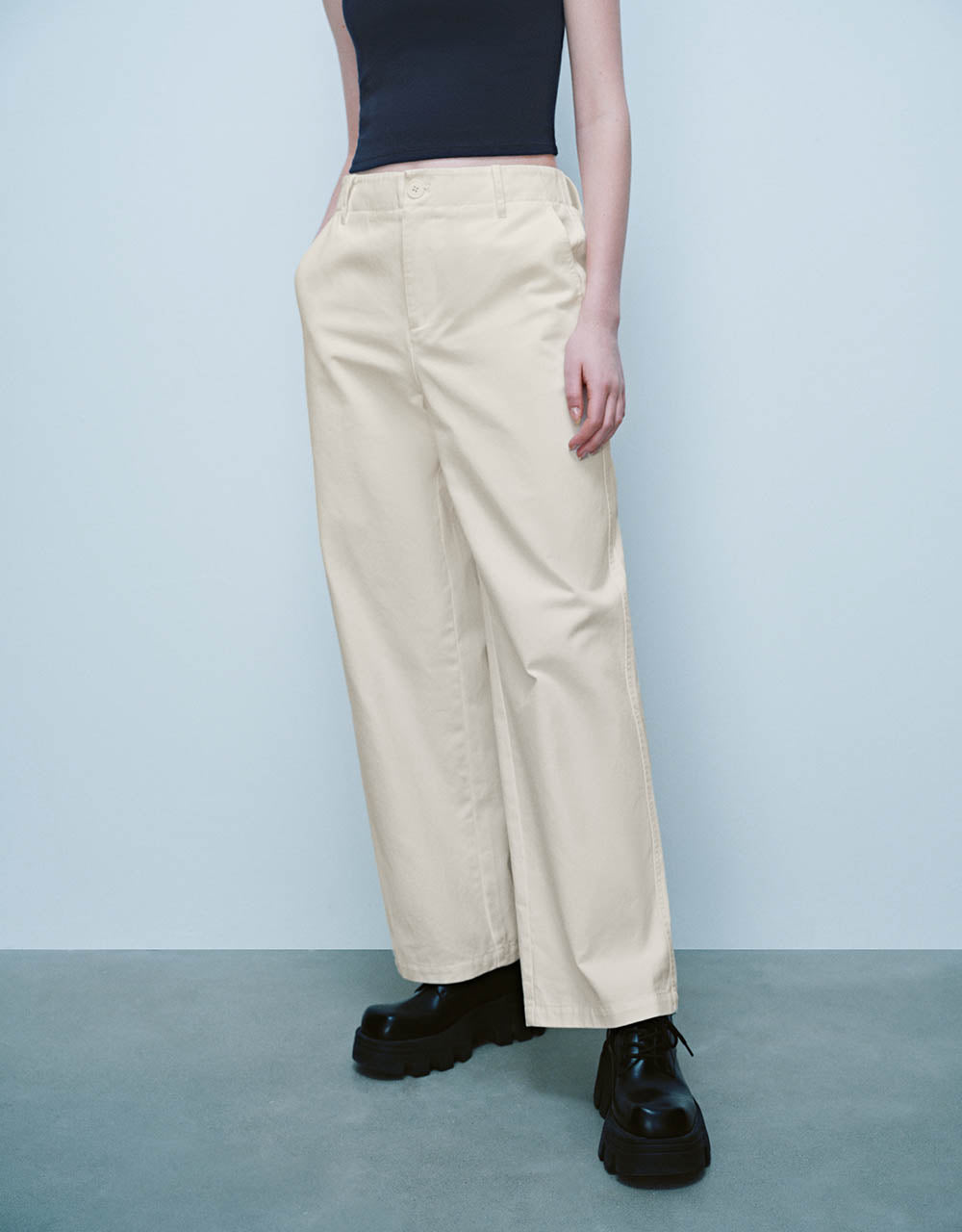 Woven Cropped Straight Pants