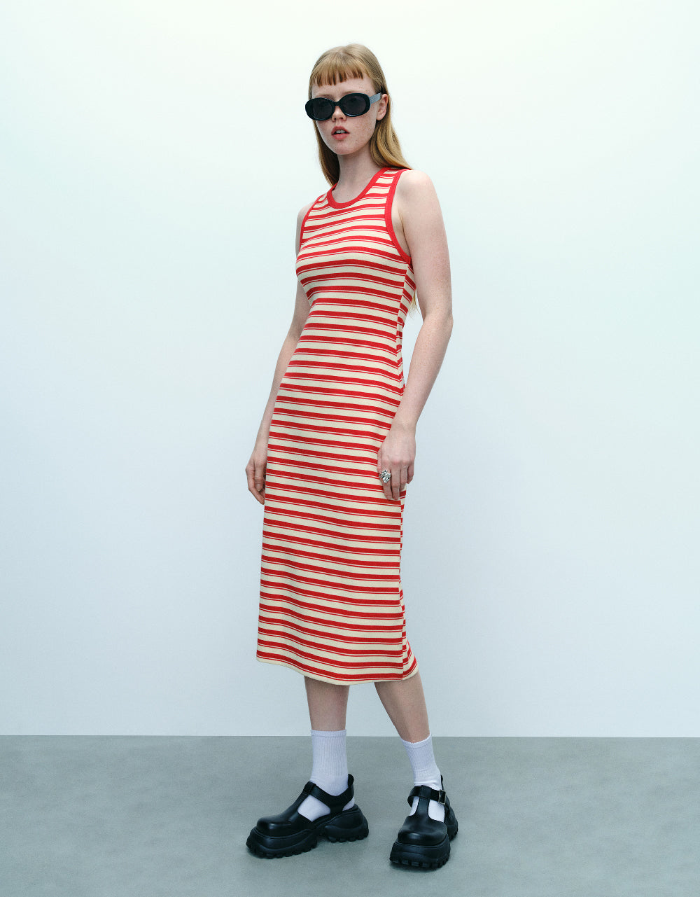 Striped Sleeveless Crew Neck Straight Dress