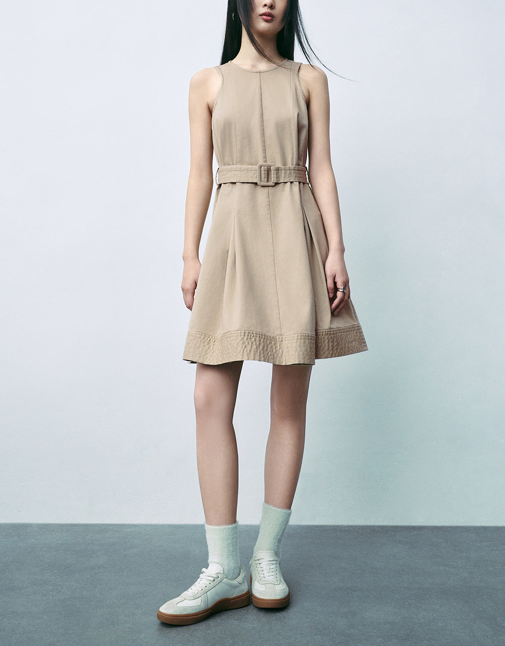 Sleeveless Crew Neck A-Line Dress With Belt