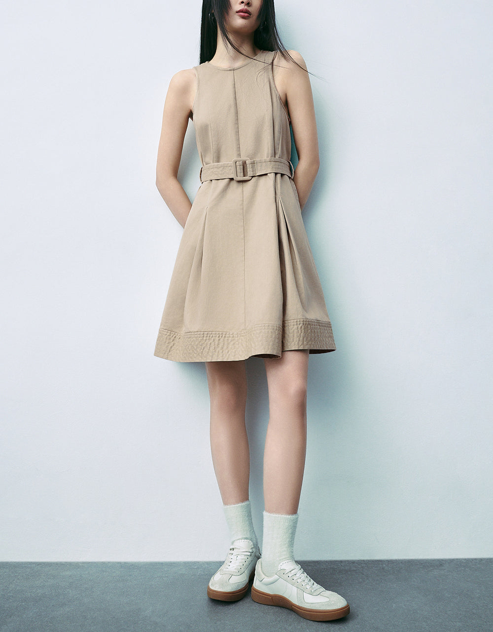 Sleeveless Crew Neck A-Line Dress With Belt