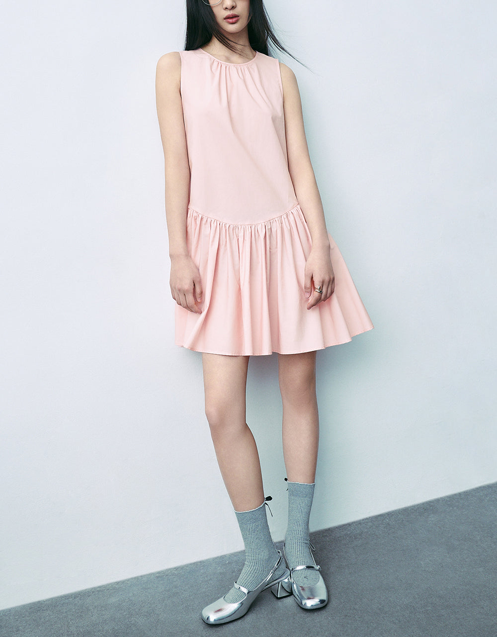 Sleeveless Crew Neck Straight Dress