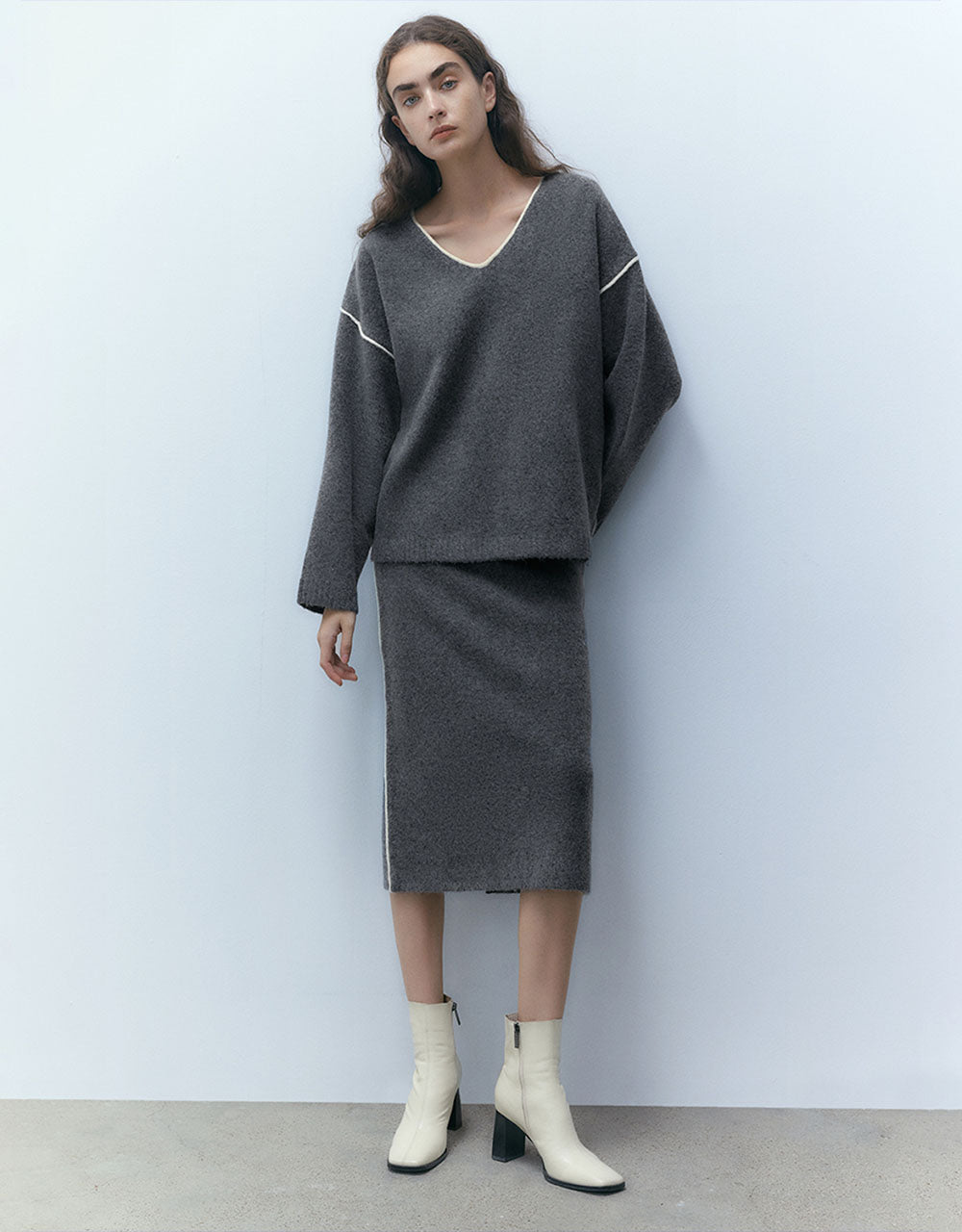 Midi Straight Knitted Skirt