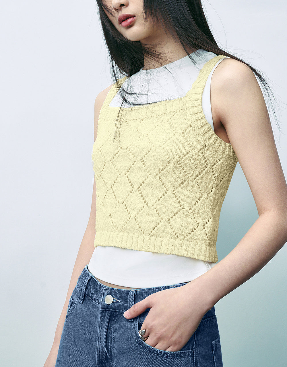 Sleeveless Square-Cut Collar Knitted T-Shirt