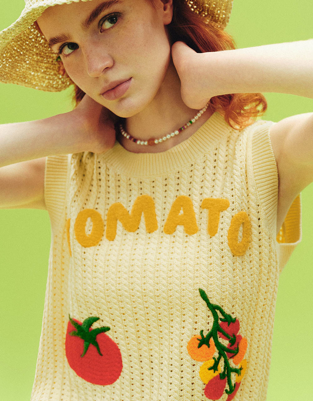 Tomato Embroidered Crew Neck Knitted Tank Top