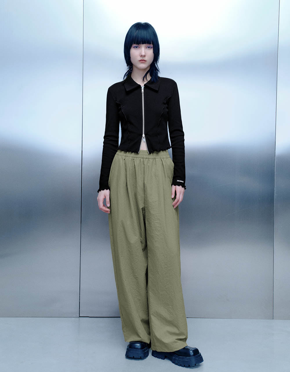 Lettuce Trim Zipper Front Skinny Shirt