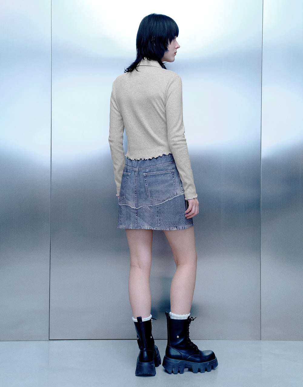 Lettuce Trim Zipper Front Skinny Shirt