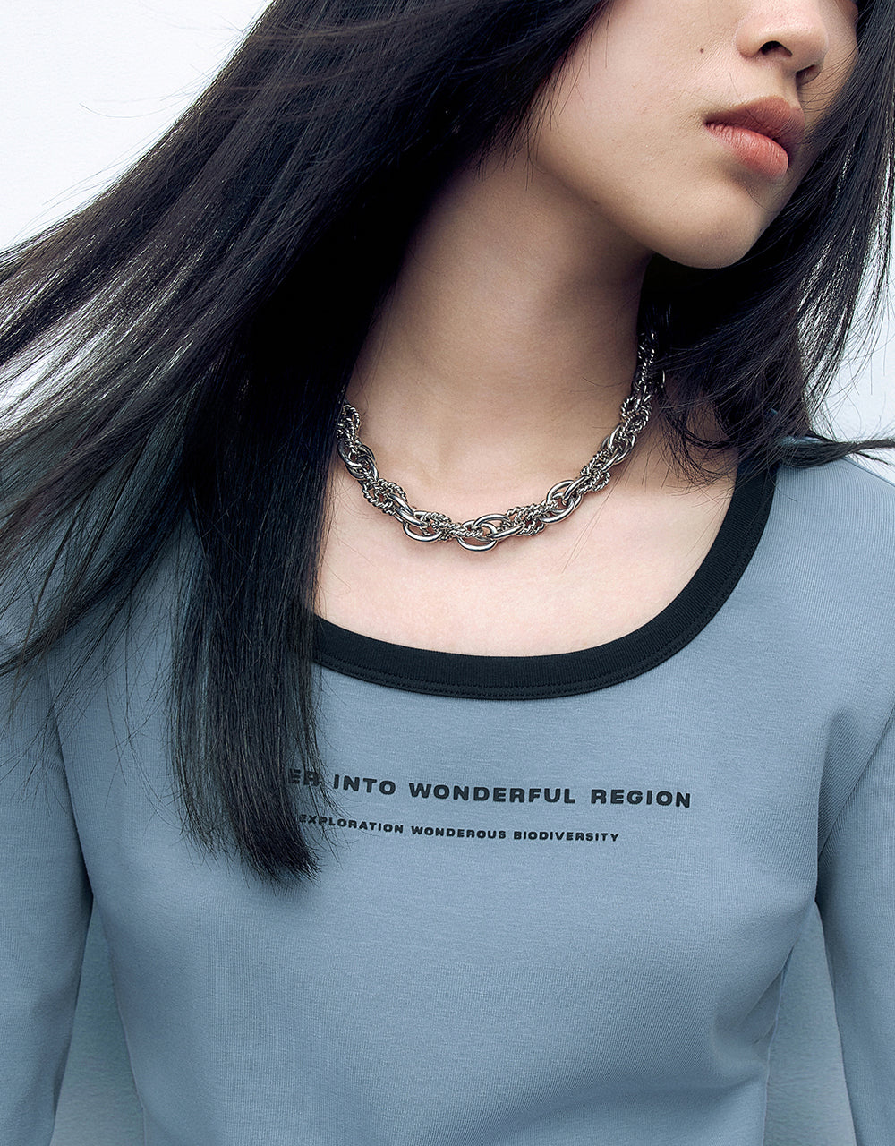 Letter Printed U Neck Knitted T-Shirt