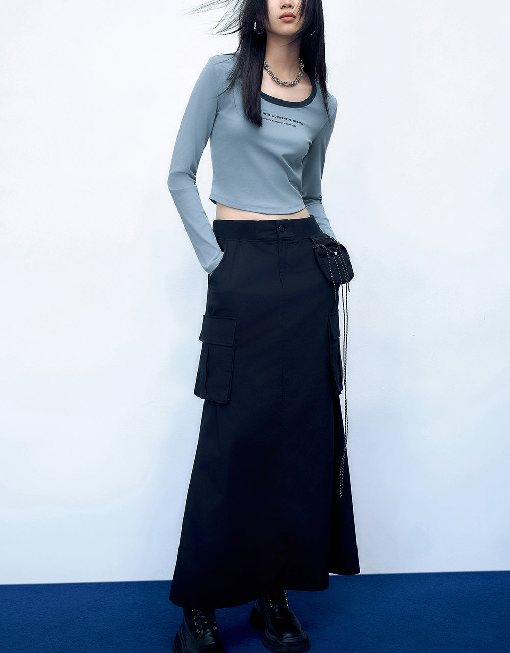 Letter Printed U Neck Knitted T-Shirt