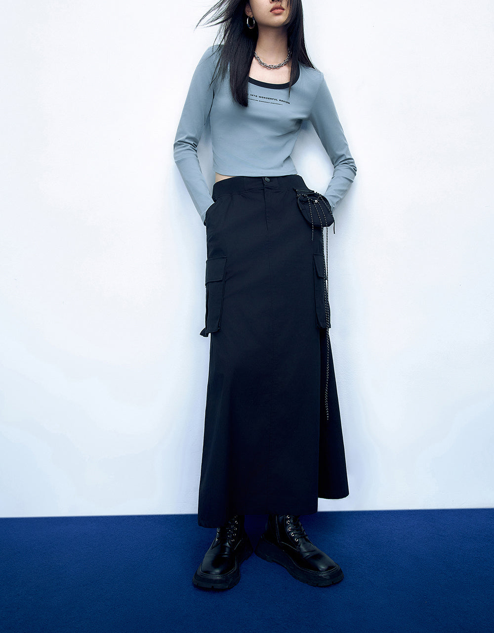 Letter Printed U Neck Knitted T-Shirt