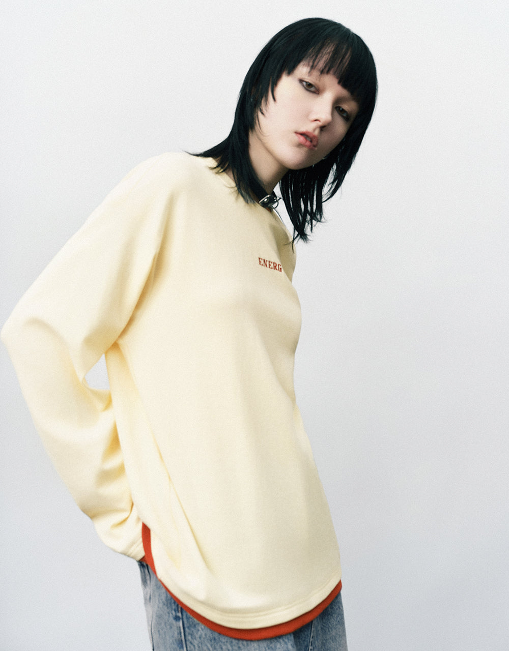 Letter Embossed Crew Neck Loose T-Shirt