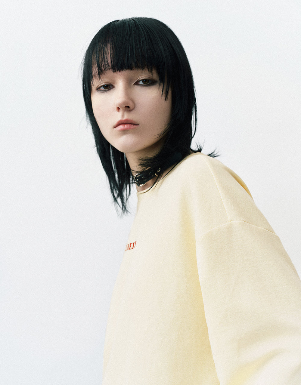 Letter Embossed Crew Neck Loose T-Shirt