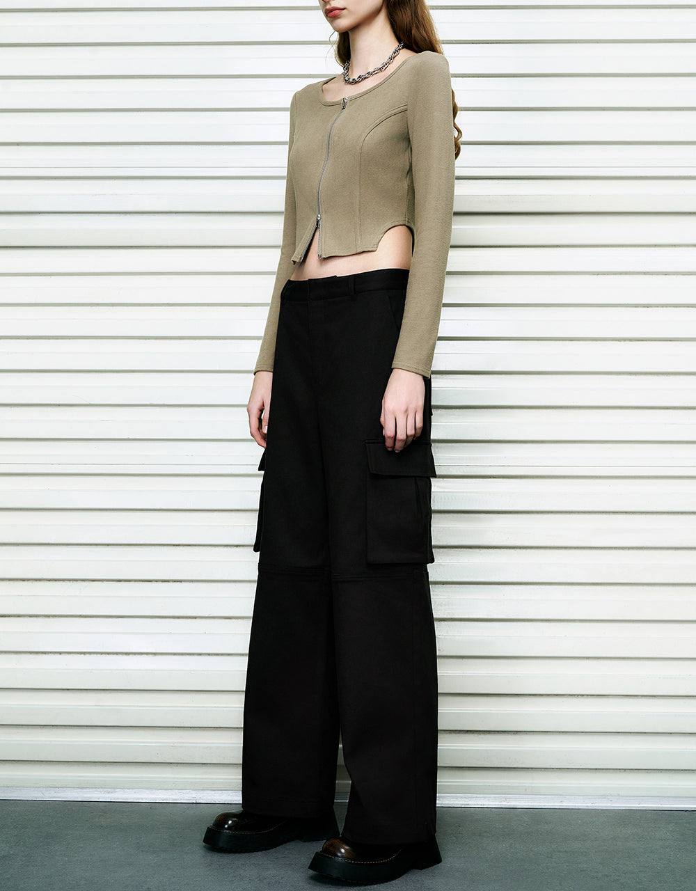Multi-Pocket Loose Straight Pants