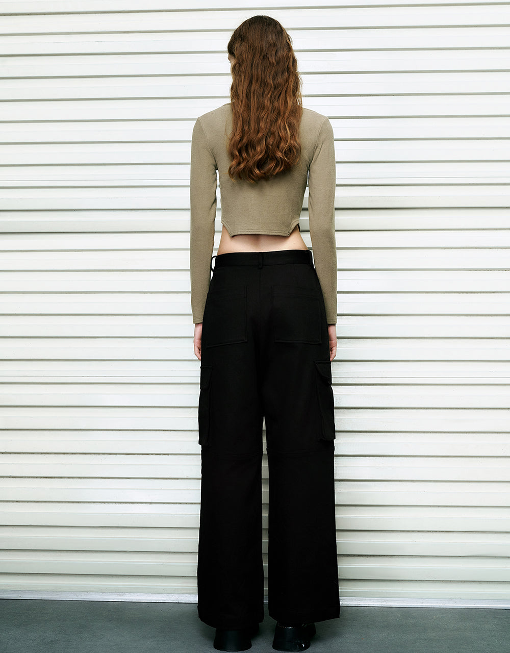 Multi-Pocket Loose Straight Pants