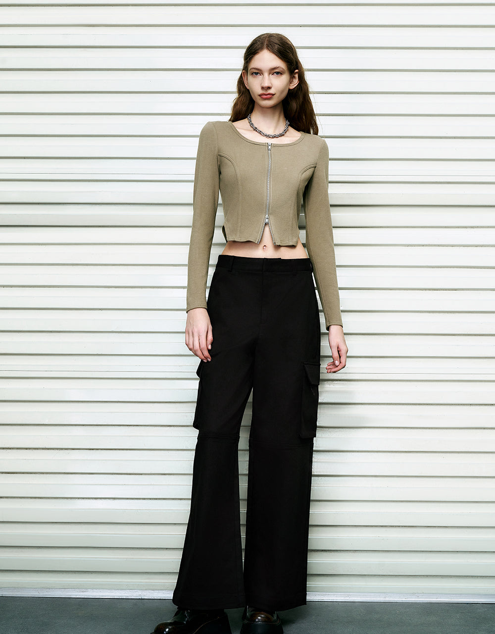 Multi-Pocket Loose Straight Pants