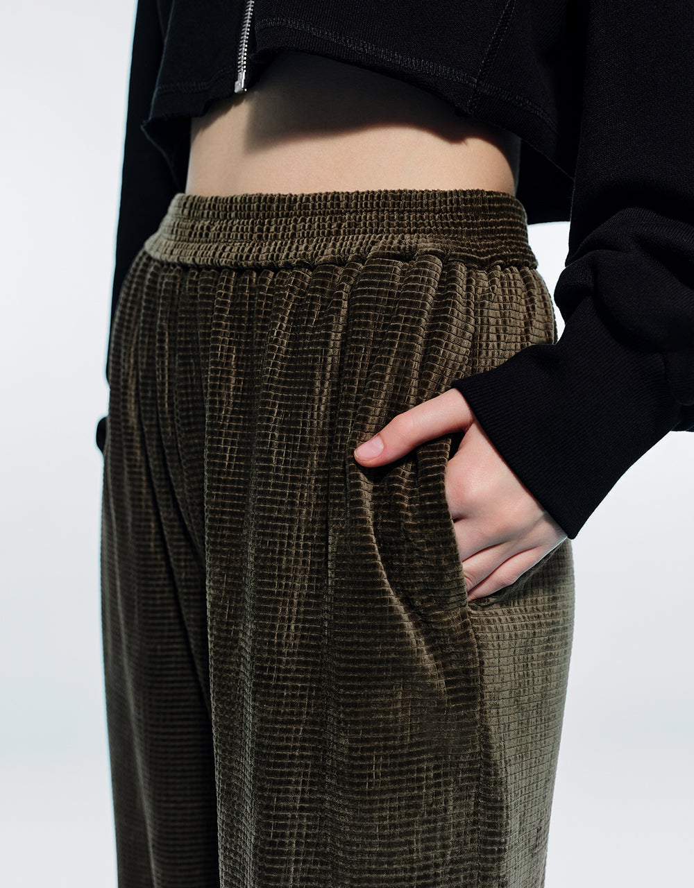 Elastic Waist Knitted Straight Pants