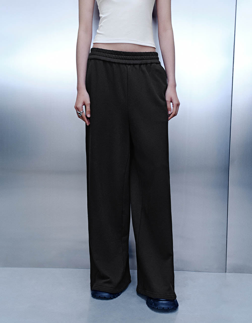 Elastic Waist Knitted Wide-Leg Pants