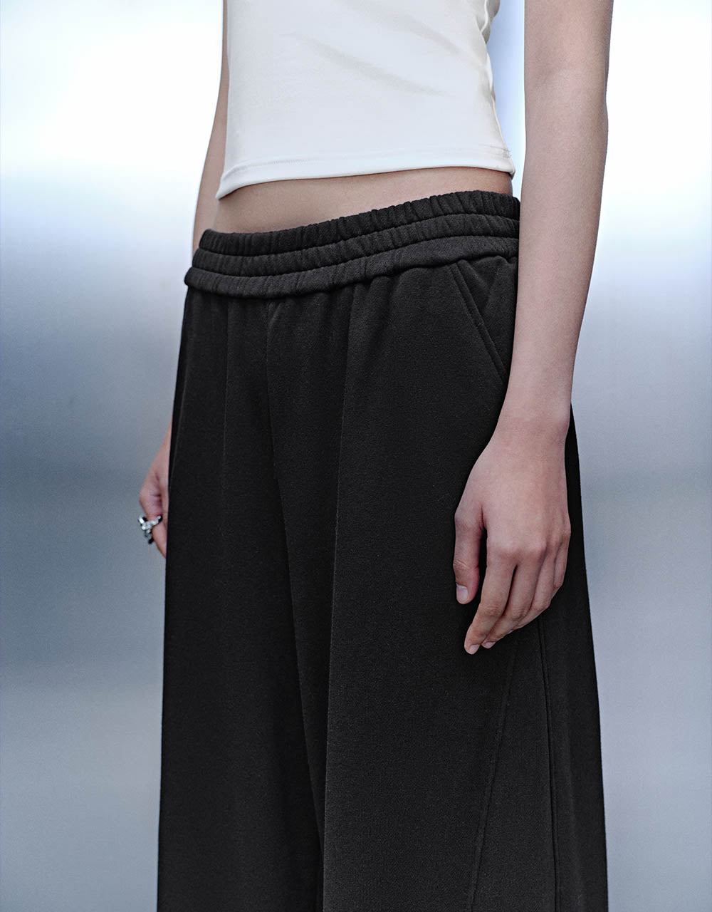 Elastic Waist Knitted Wide-Leg Pants