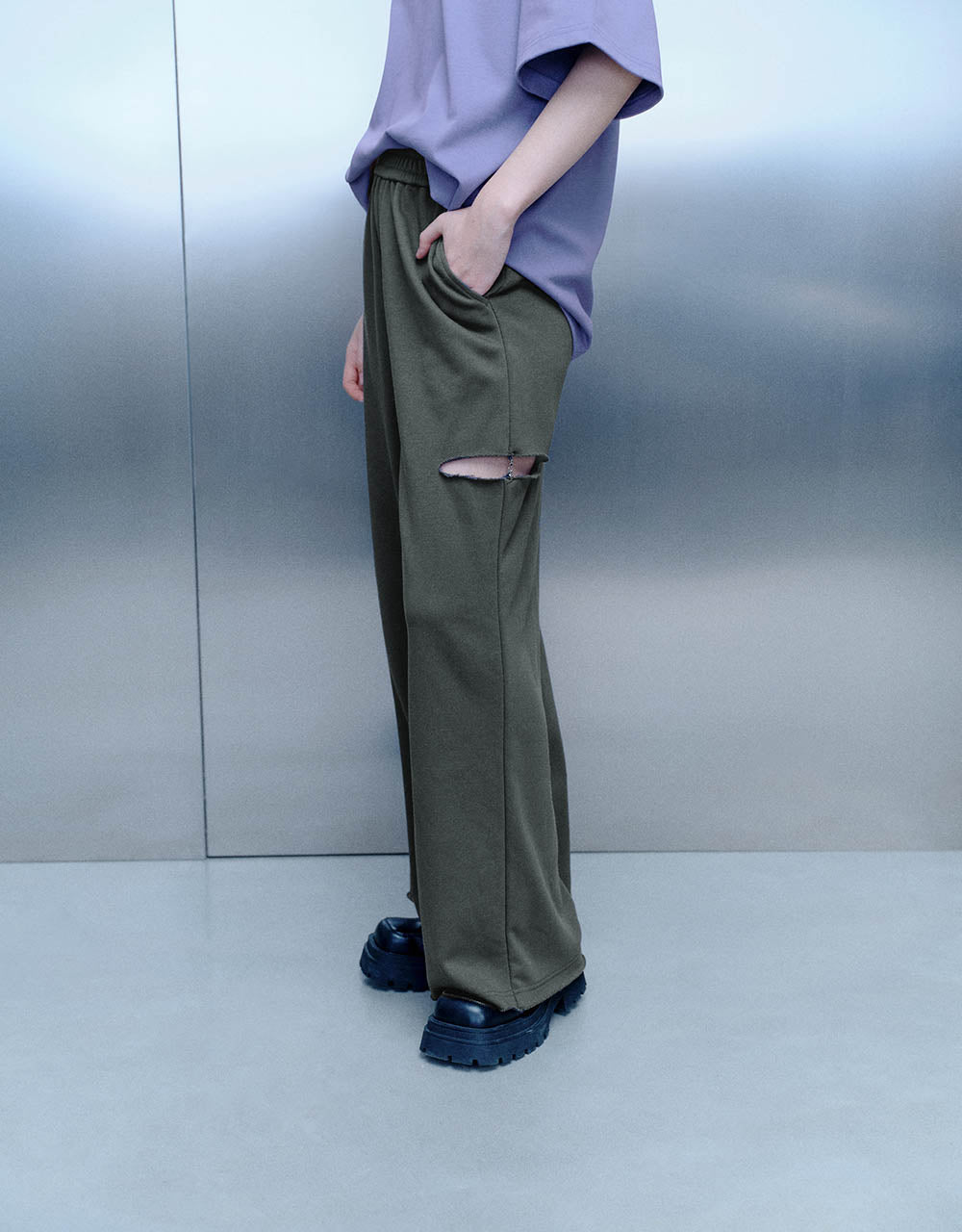 Elastic Waist Knitted Straight Pants