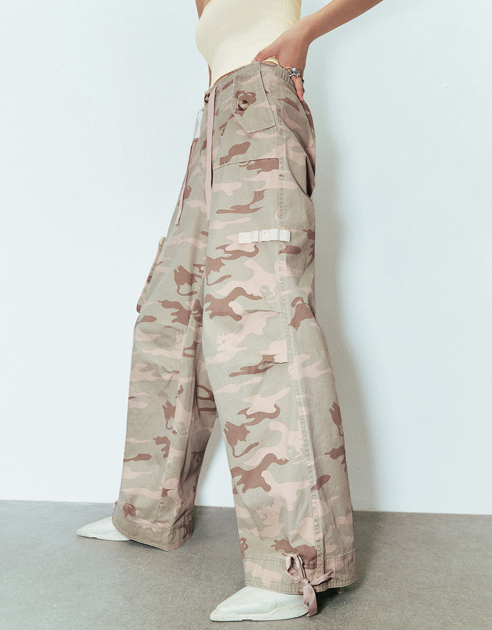 Camouflage Wide-Leg Pants