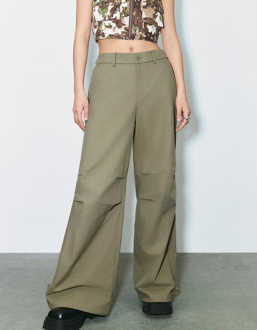 Loose Wide-Leg Pants