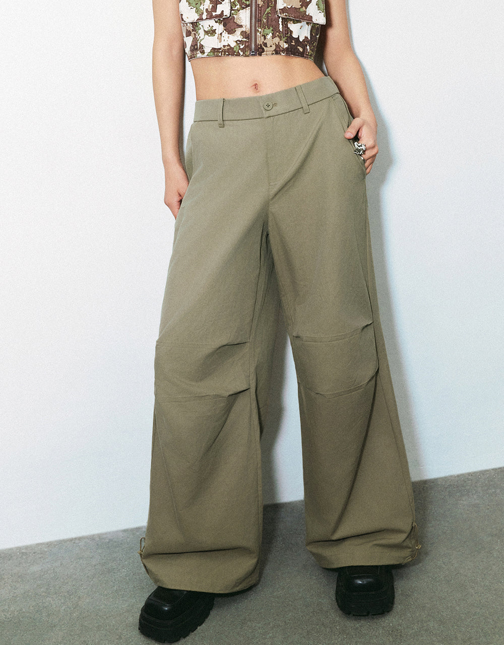 Loose Wide-Leg Pants