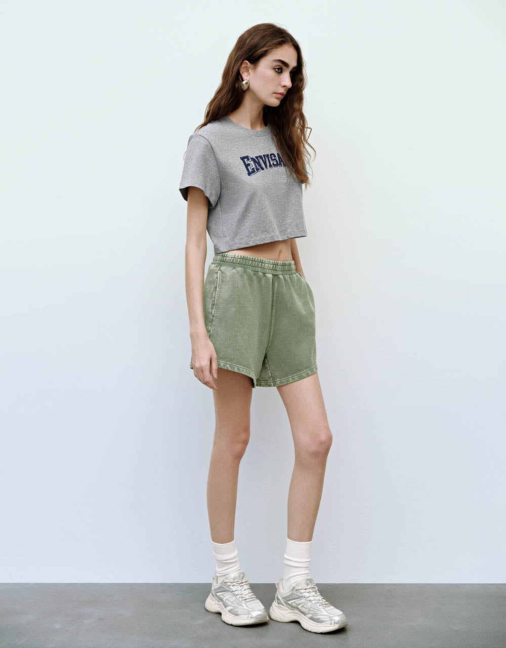 Elastic Waist Loose Shorts