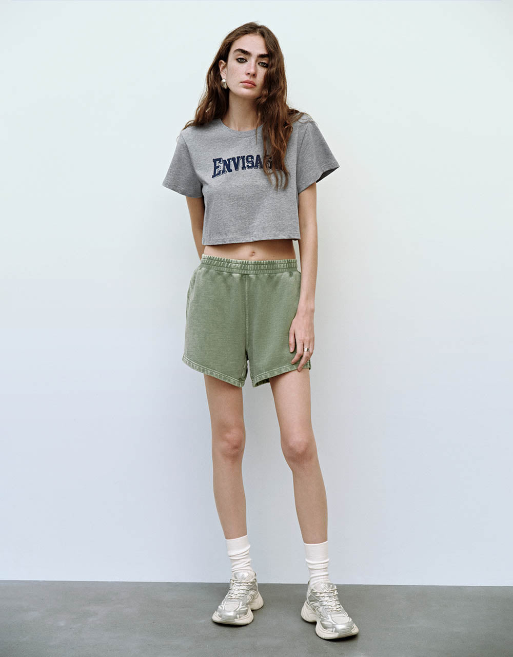 Elastic Waist Loose Shorts