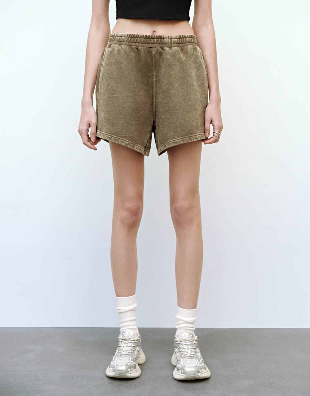 Elastic Waist Loose Shorts