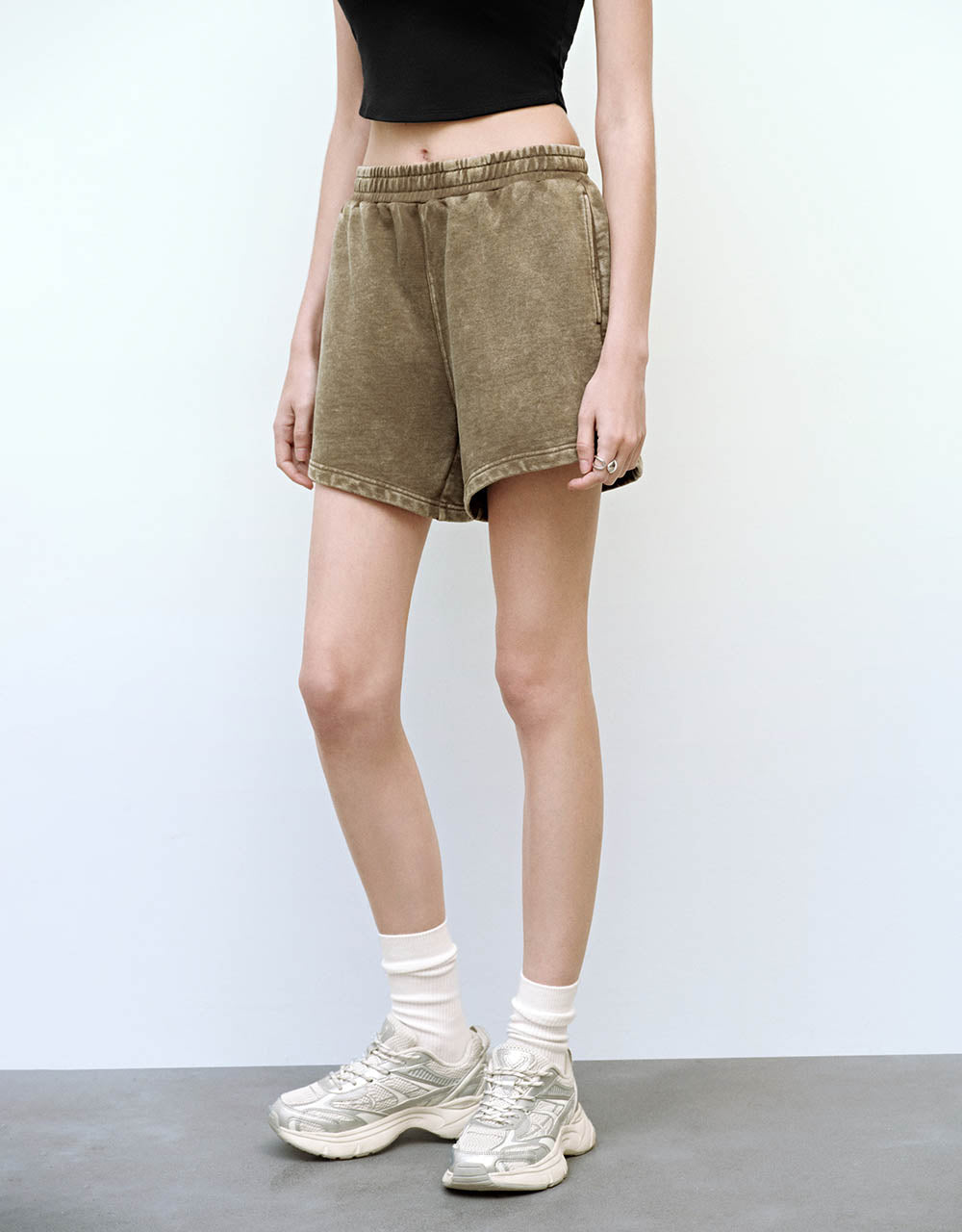 Elastic Waist Loose Shorts