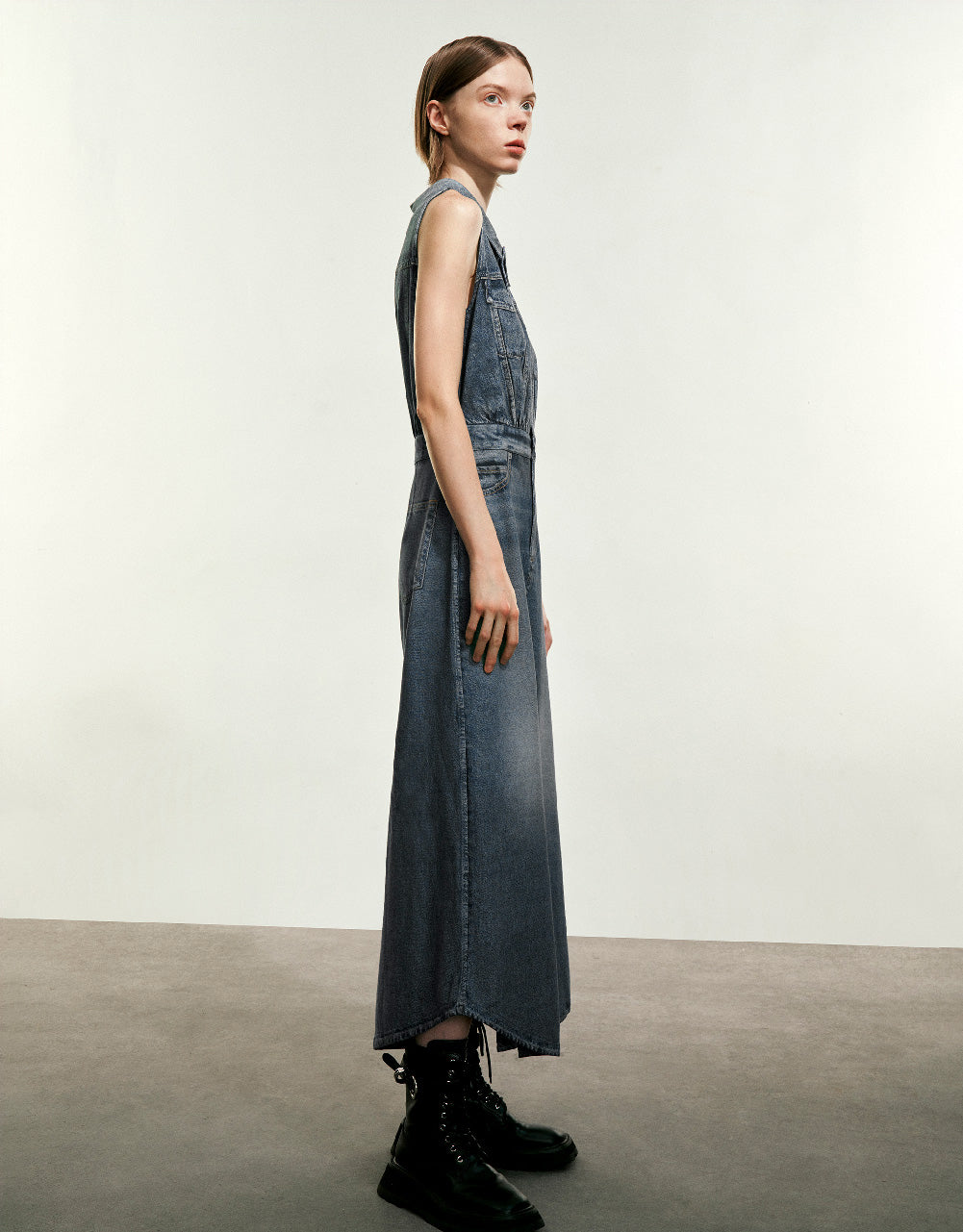 Split Hem Sleeveless Denim Dress